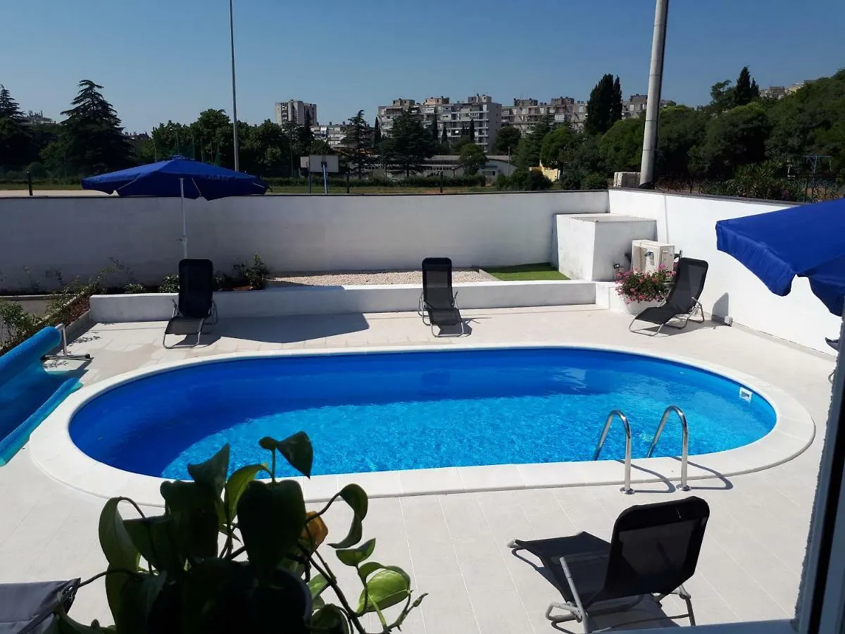 Ferienhaus Zadar Booking Villa Franov With Pool, 10 Min From The Old Town Of Zadar